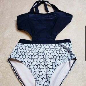 Cupshe Womens Swimsuit Size Small One Piece Halter Straps Mermaid Scales Cutouts